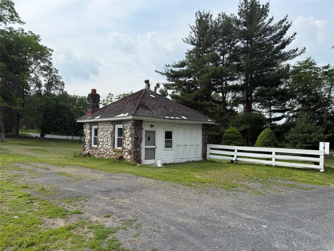 House in Goshen, New York, United States 3 - 16980273