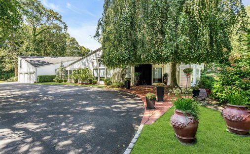 House in Upper Brookville, New York, United States 1
