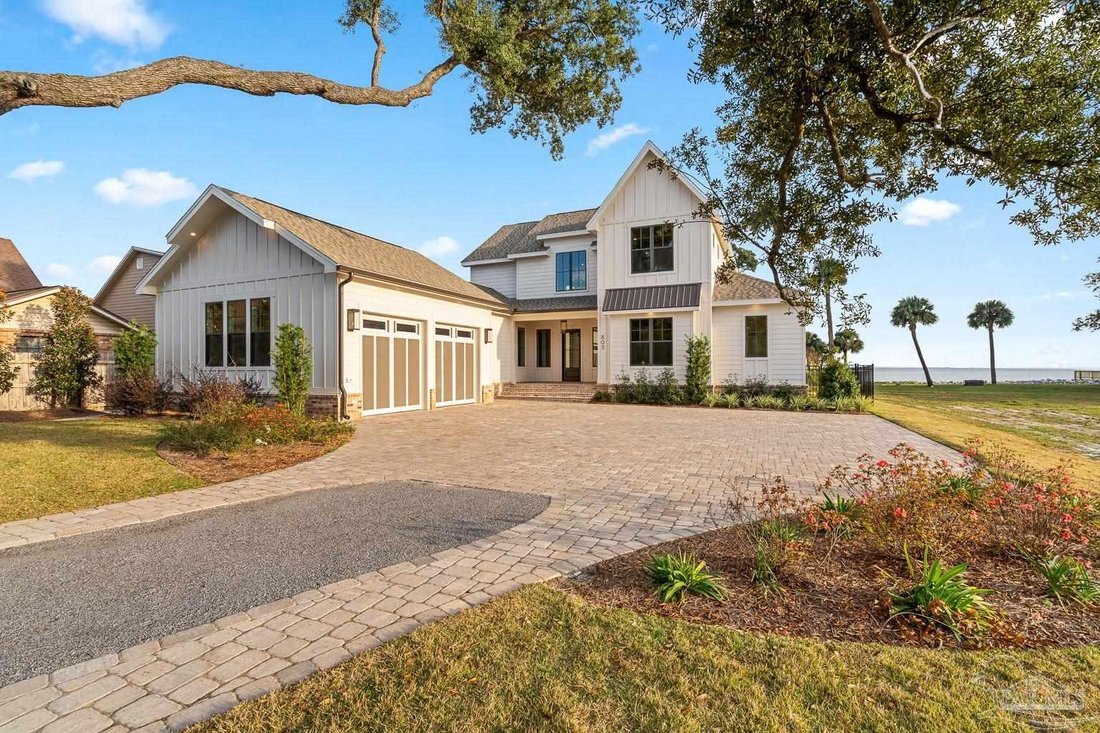 House in Pensacola, Florida, United States 4 - 16977380