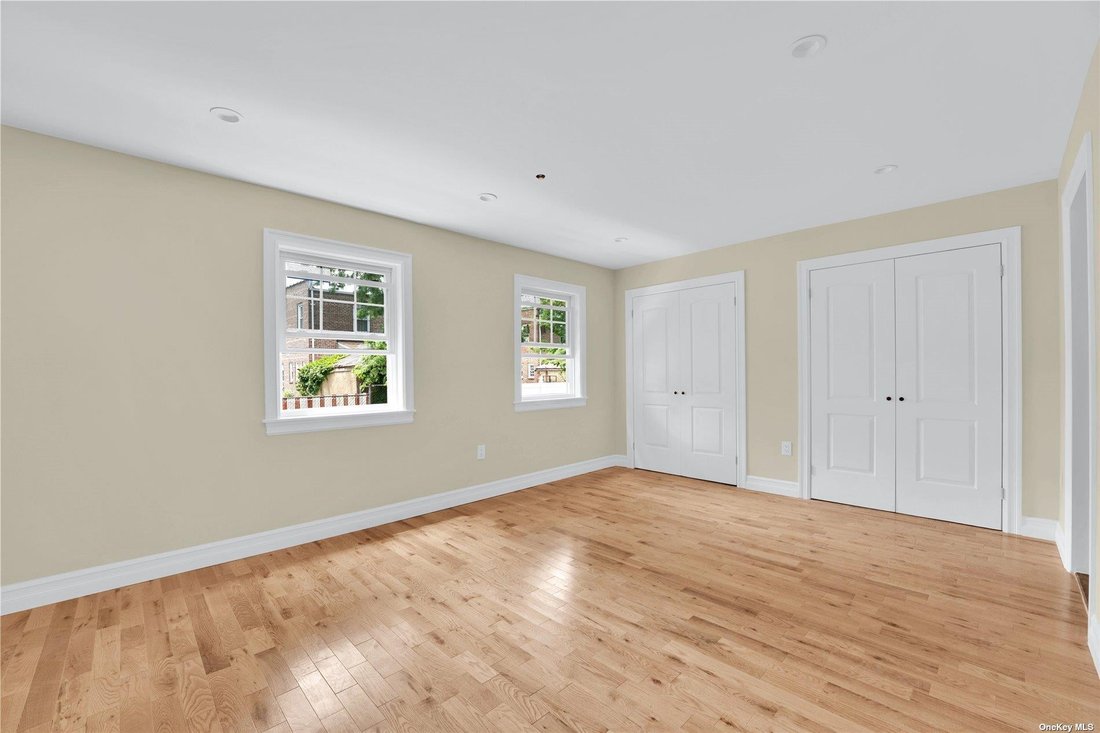 House in New York, New York, United States 4 - 16978694