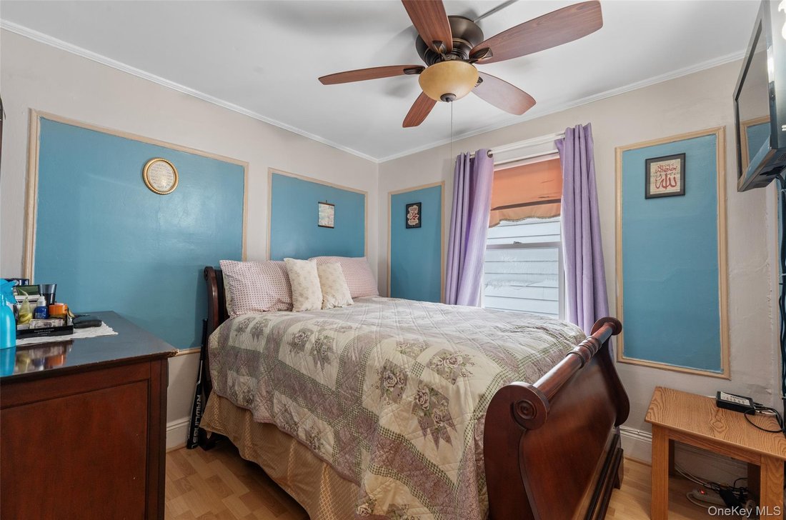 House in New York, New York, United States 3 - 16980614