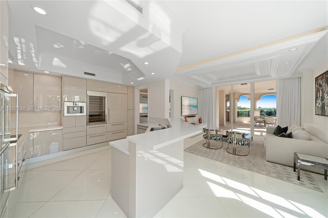 Condo in Miami Beach, Florida, United States 4 - 16983013