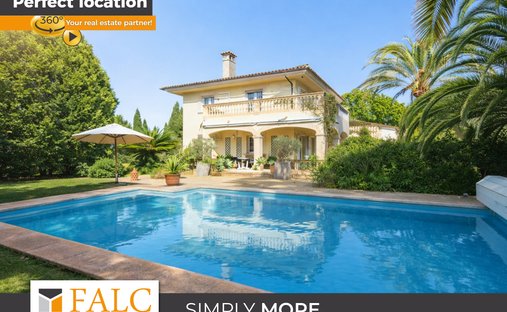 Finca in Llucmajor, Balearic Islands, Spain 1