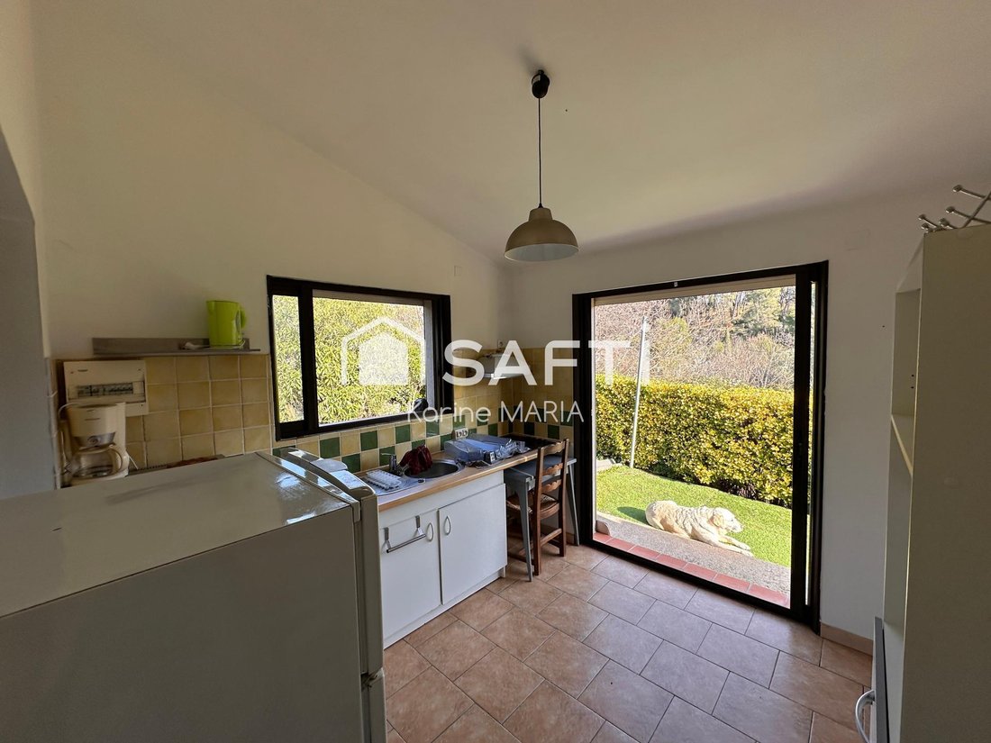 House in Ganteaume, Aubagne, France 3 - 16981977