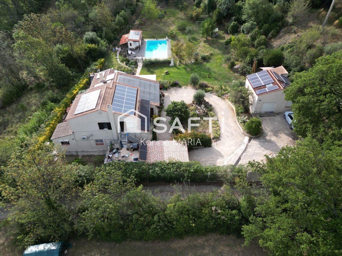 House in Ganteaume, Aubagne, France 4 - 16981977