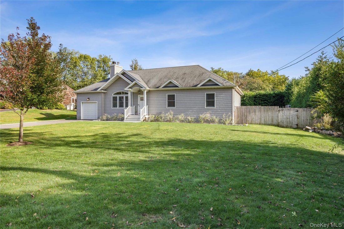 House in Greenport West, New York, United States 3 - 16979809