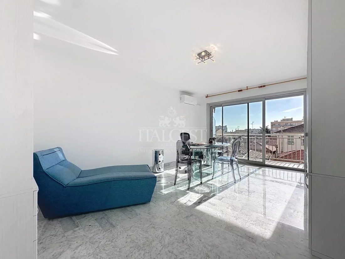 Apartment in Menton, Provence-Alpes-Côte d'Azur, France 2 - 16981472