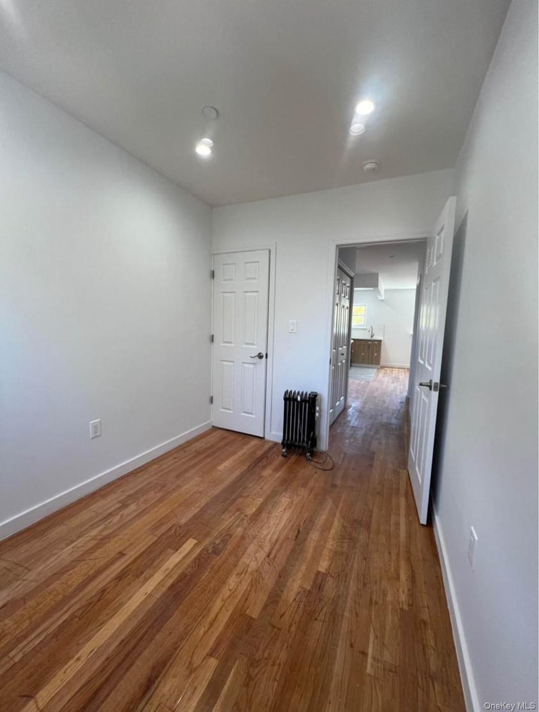 House in New York, New York, United States 4 - 16979453