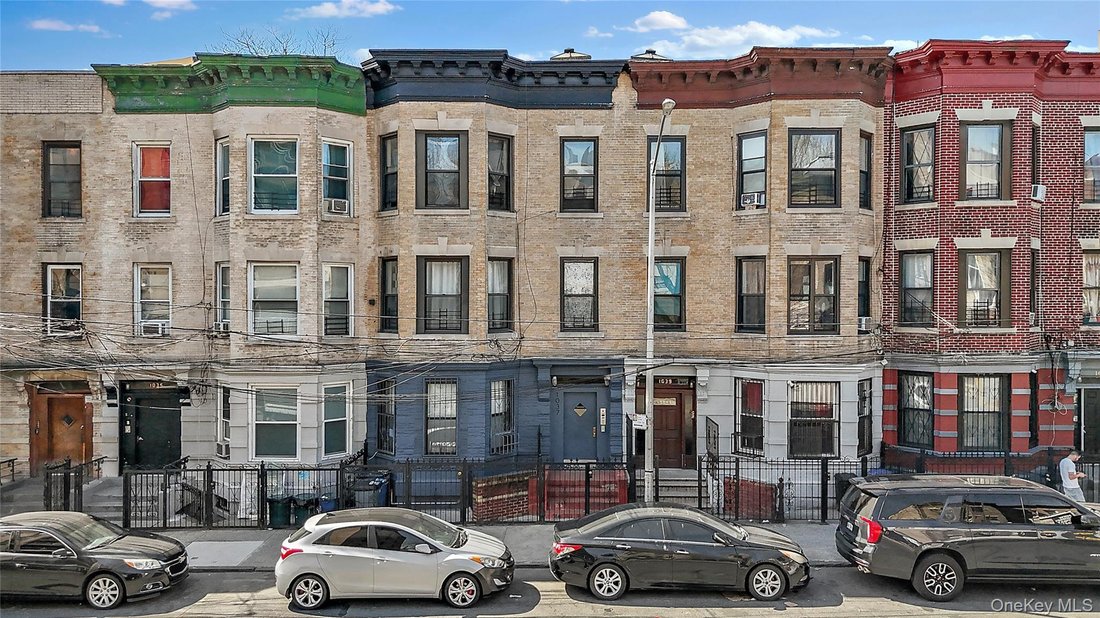 House in New York, New York, United States 1 - 16979900