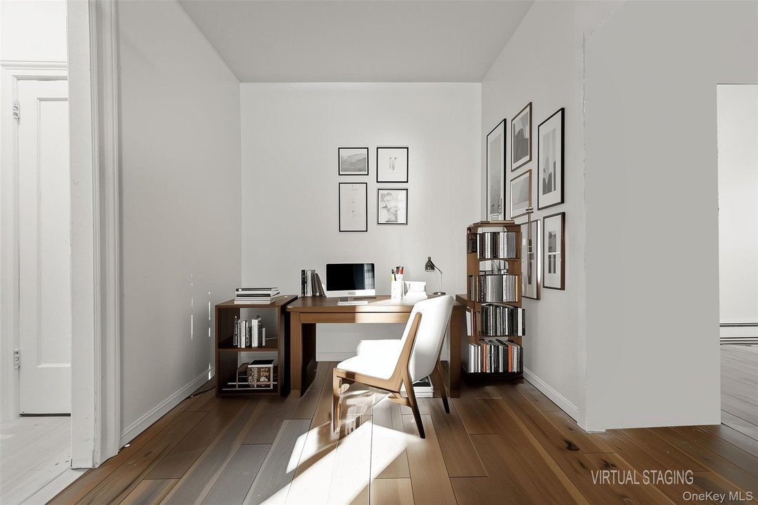 House in New York, New York, United States 5 - 16979510