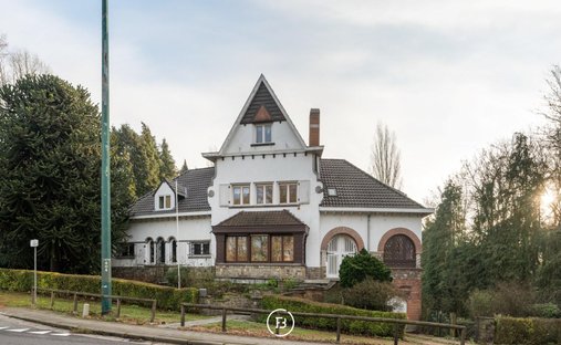 Villa in Wezembeek-Oppem, Flanders, Belgium 1