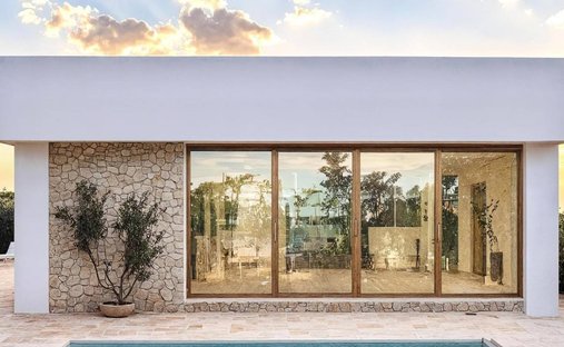 Villa in Orihuela, Valencian Community, Spain 1
