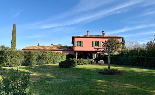Country House in Magliano in Toscana, Tuscany, Italy 1