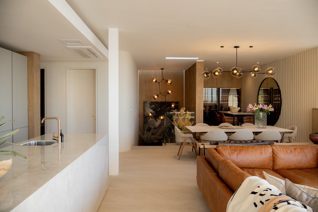 House in Bakoven, Cape Town, South Africa 5 - 16981775