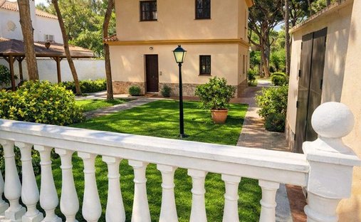 Villa in Chiclana de la Frontera, Andalusien, Spanien 1