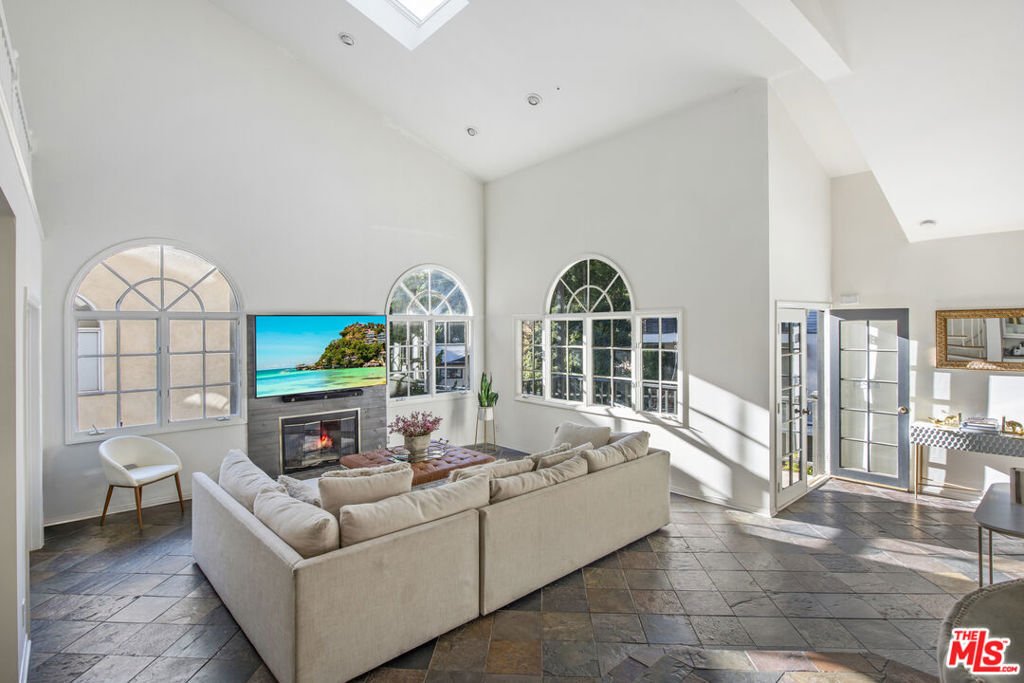 House in Los Angeles, California, United States 4 - 16982618