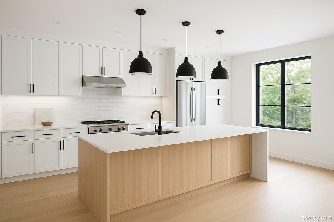 House in Yaphank, New York, United States 3 - 16979891