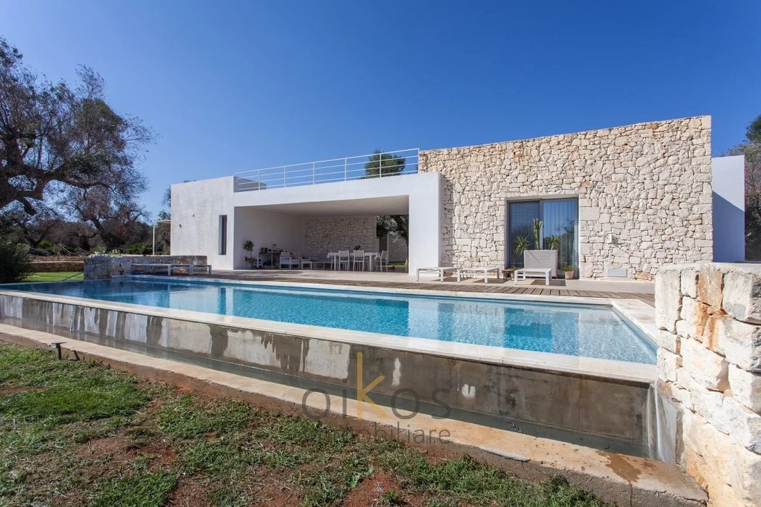 Villa in San Vito dei Normanni, Apulia, Italy 1 - 16147163