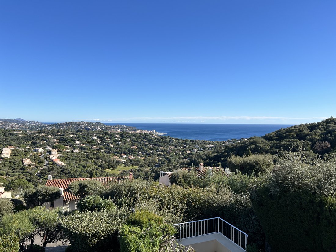 Villa in Ville-Les Saquedes-Le Bouillonnet, Sainte-Maxime, France 3 - 16983341