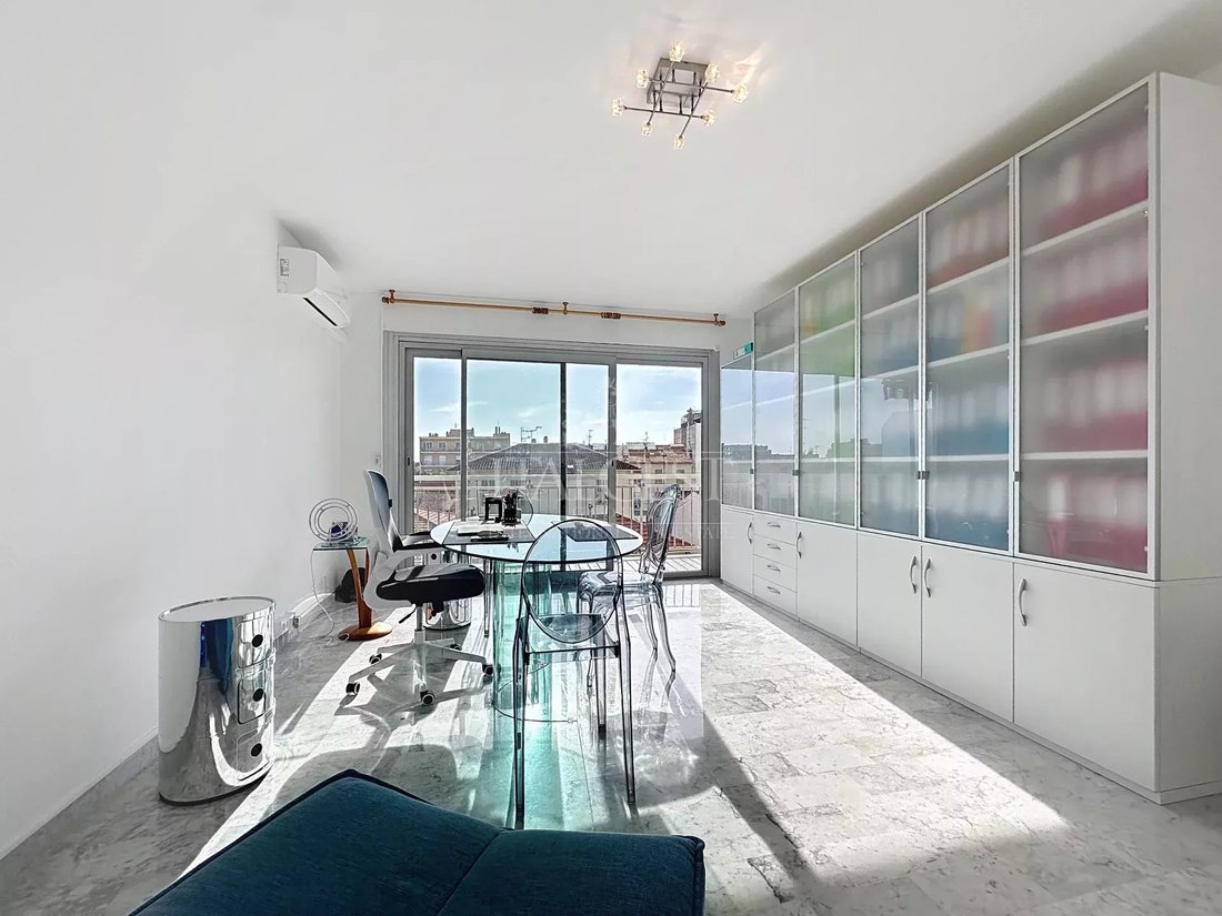 Apartment in Menton, Provence-Alpes-Côte d'Azur, France 5 - 16981472