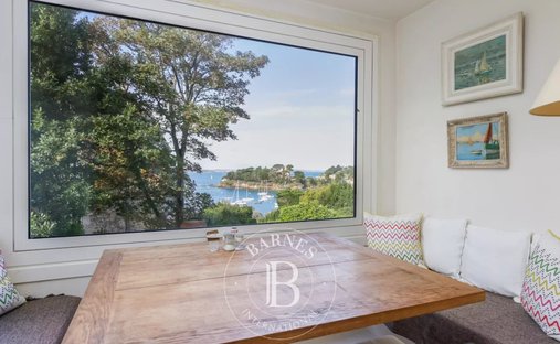 Villa in Saint-Briac-sur-Mer, Brittany, France 1