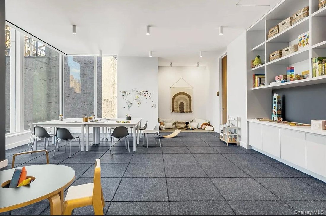 Condo in New York, New York, United States 2 - 16980504