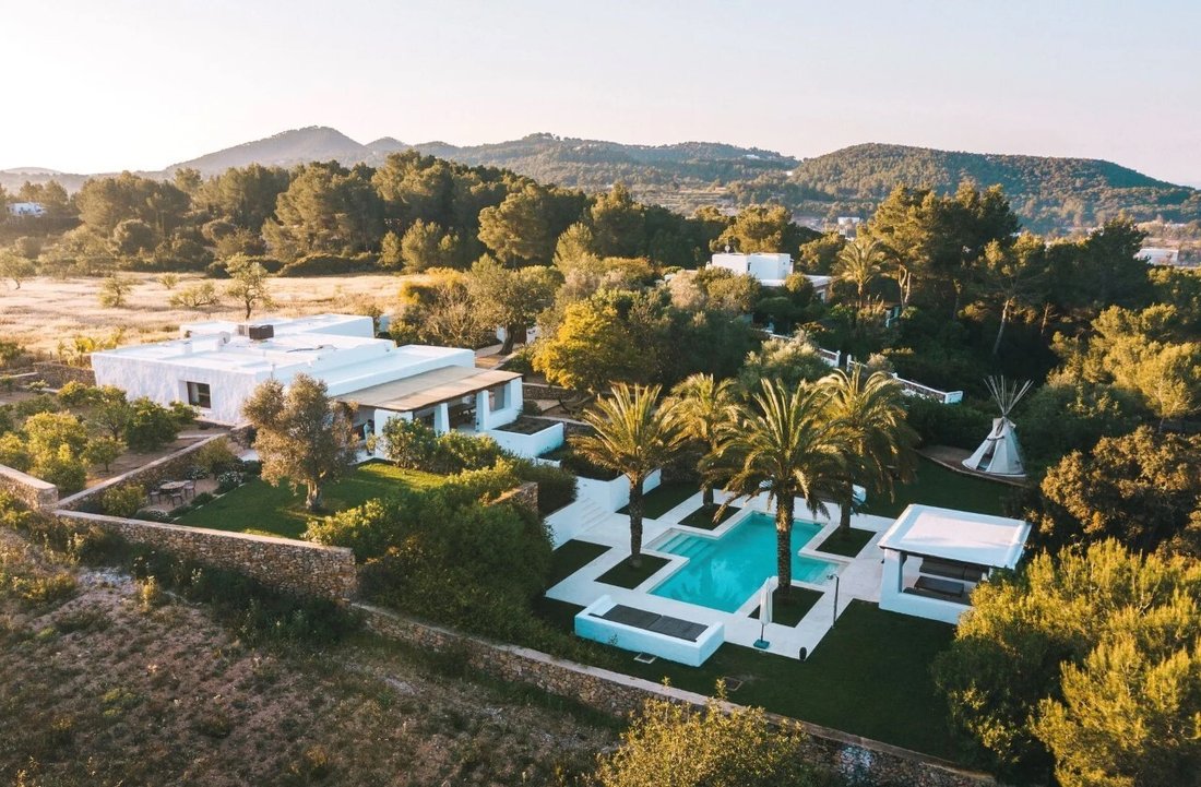 Villa in Santa Gertrudis de Fruitera, Santa Eularia des Riu, Balearic Islands 1 - 16981717