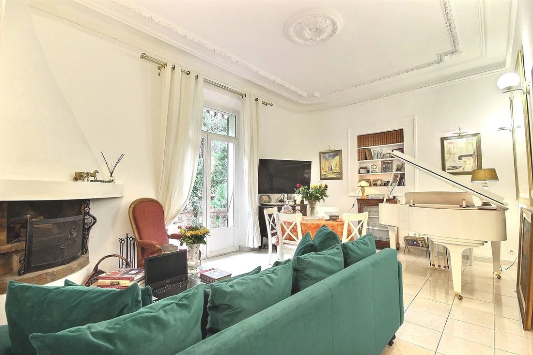 Apartment in La Source, Cannes, France 4 - 16981483