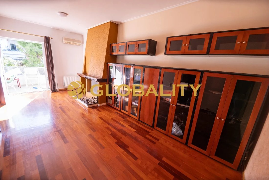 Apartment in North Athens, Attica, Greece 4 - 16977233