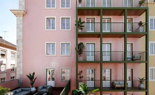 House in Santo Antonio, Lisbon, Portugal 1
