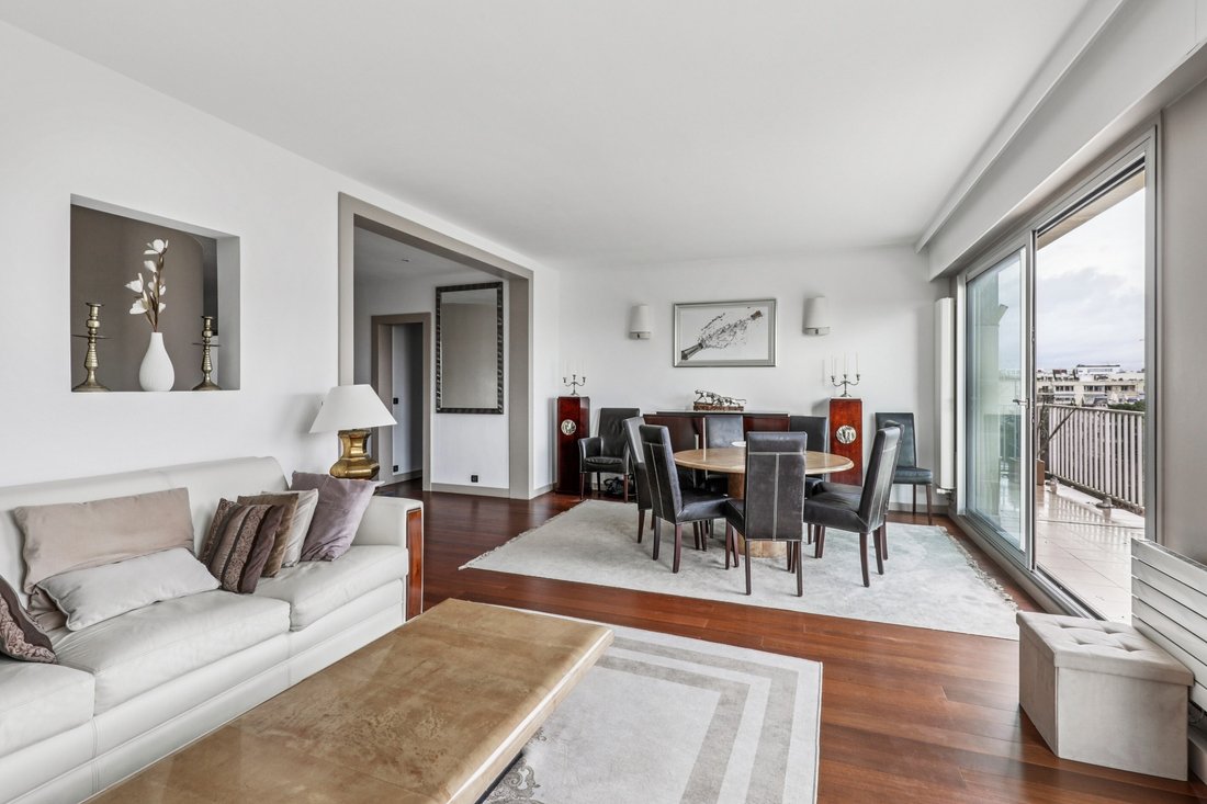 Apartment in La Plaine des Sablons, Neuilly-sur-Seine, France 4 - 16985201