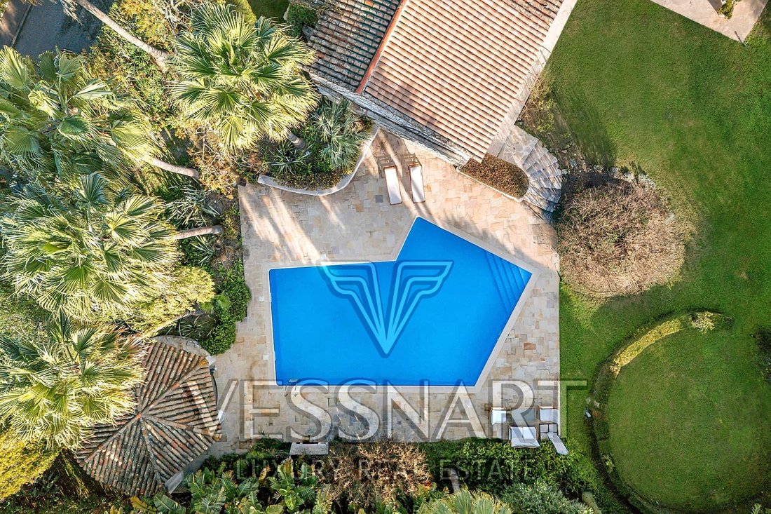Villa in Antibes, Provence-Alpes-Côte d'Azur, France 5 - 16981447