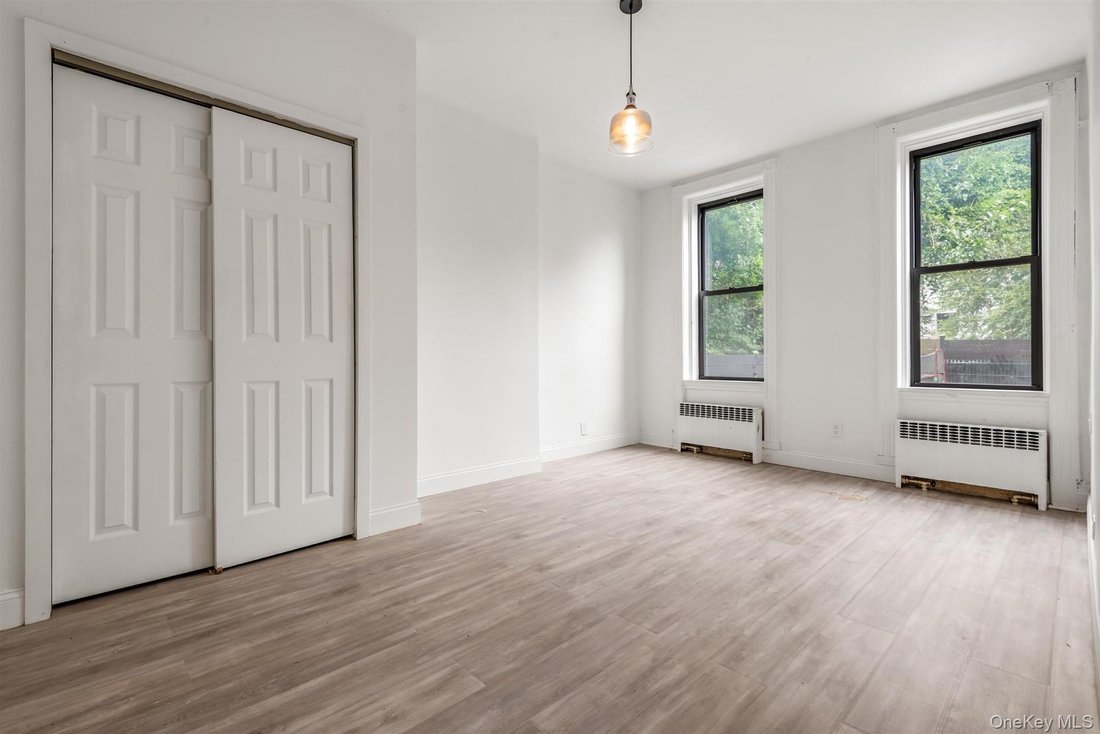 House in New York, New York, United States 5 - 16978930