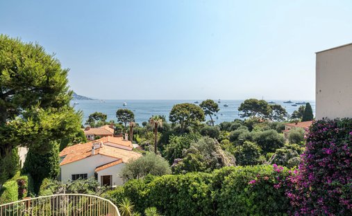 Apartment in Beaulieu-sur-Mer, Provence-Alpes-Côte d'Azur, France 1