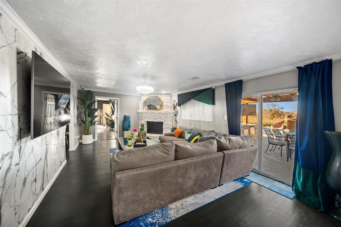 House in Waller, Texas, United States 2 - 16982626
