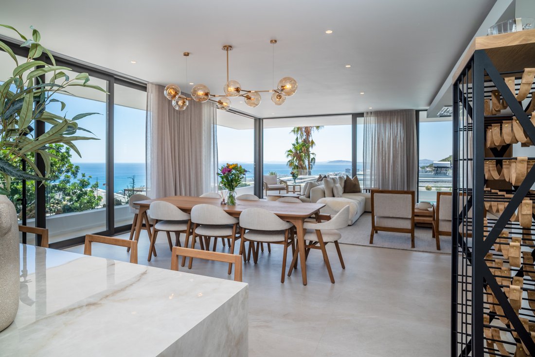 House in Bakoven, Cape Town, South Africa 5 - 16981772