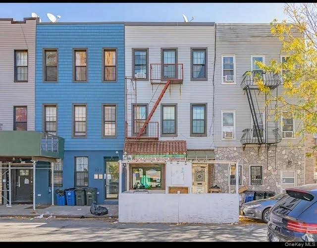 House in New York, New York, United States 1 - 16980337
