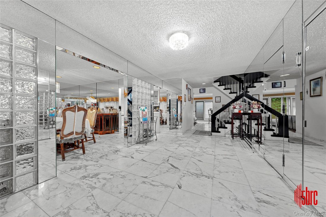 House in New York, New York, United States 3 - 16979882