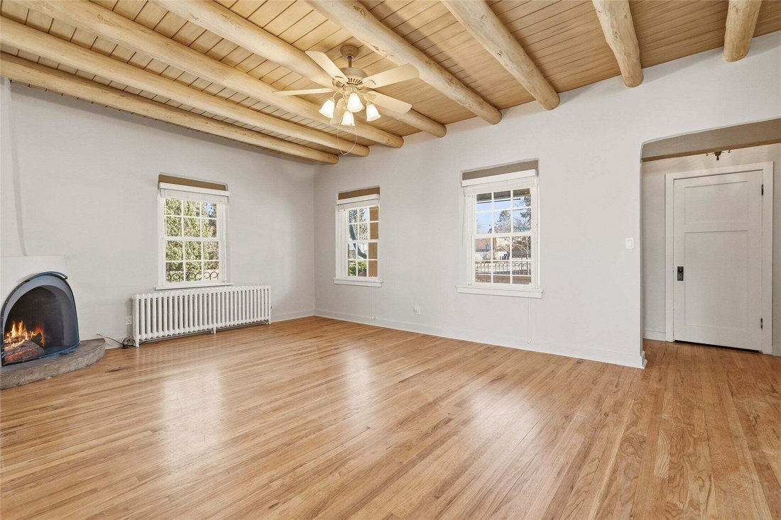 House in Santa Fe, New Mexico, United States 4 - 16983882
