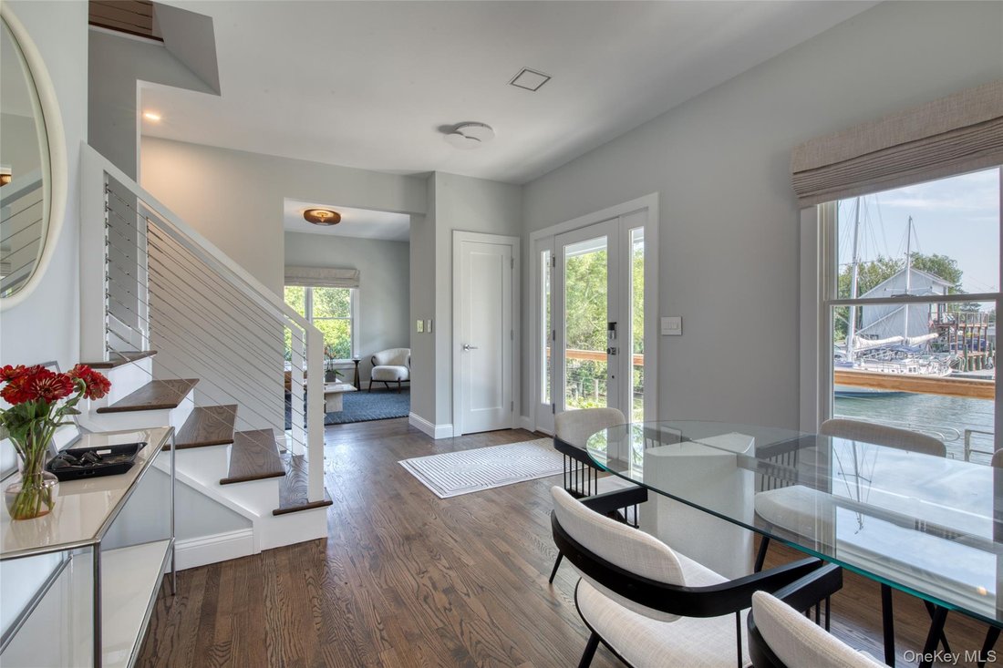 House in Greenport West, New York, United States 5 - 16979415