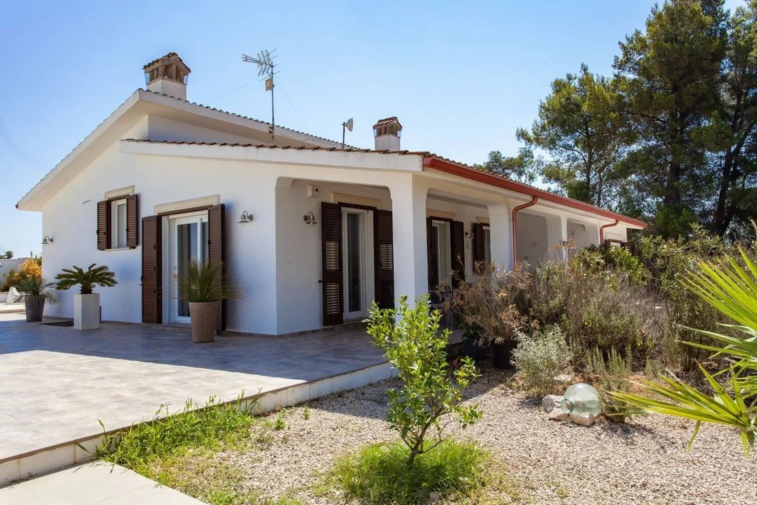 Villa in Oria, Apulia, Italy 4 - 16087842