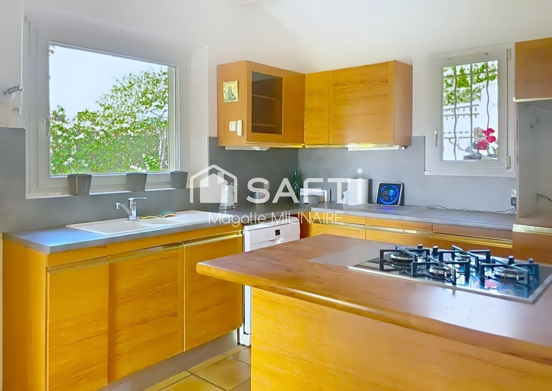 Casa a Saint-Raphaël, Provenza-Alpi-Costa Azzurra, Francia 5 - 16035588