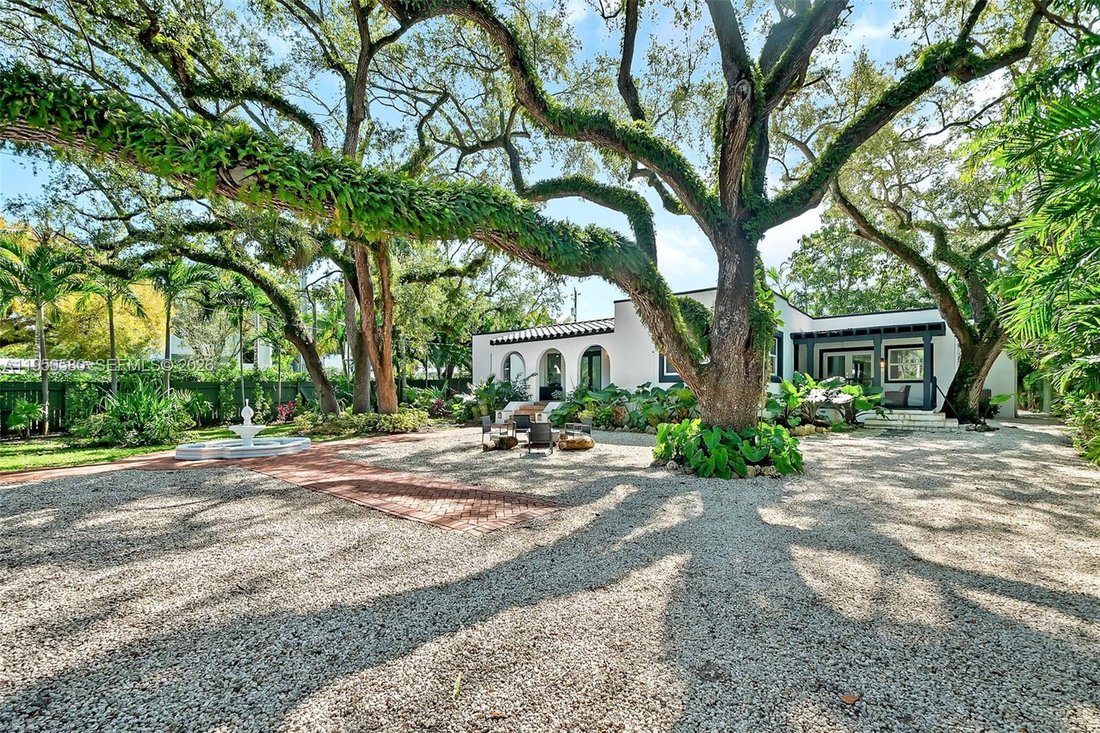 House in Miami, Florida, United States 1 - 16977482