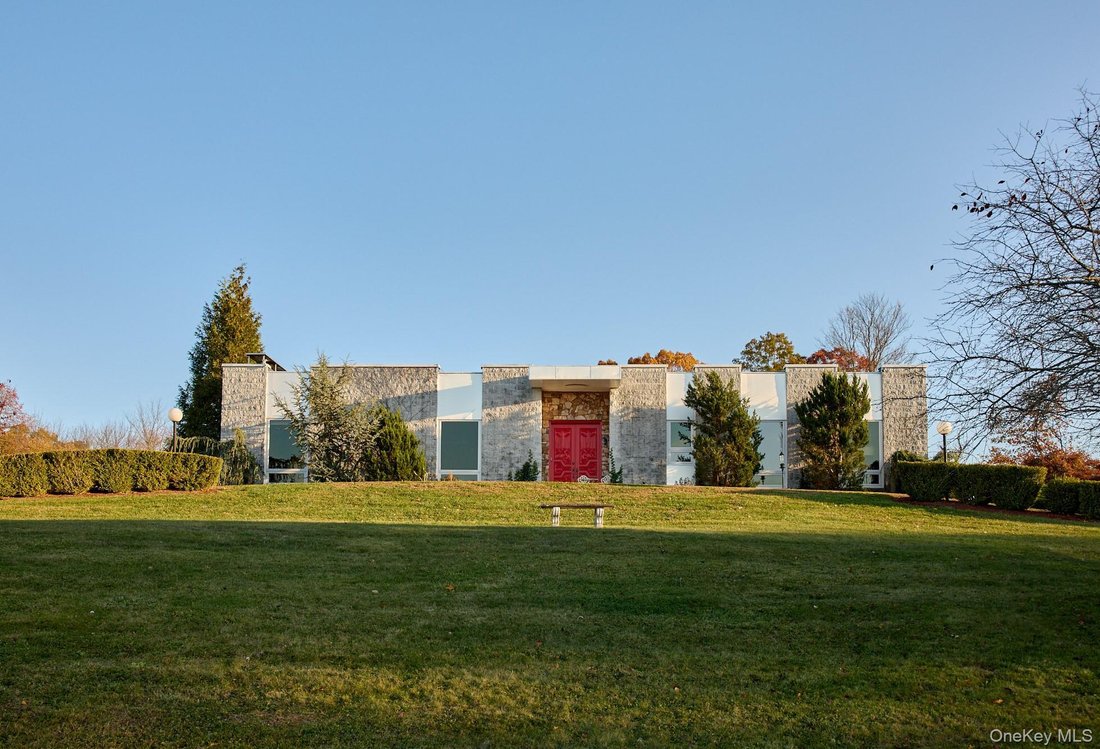 House in Wallkill, New York, United States 2 - 16980913