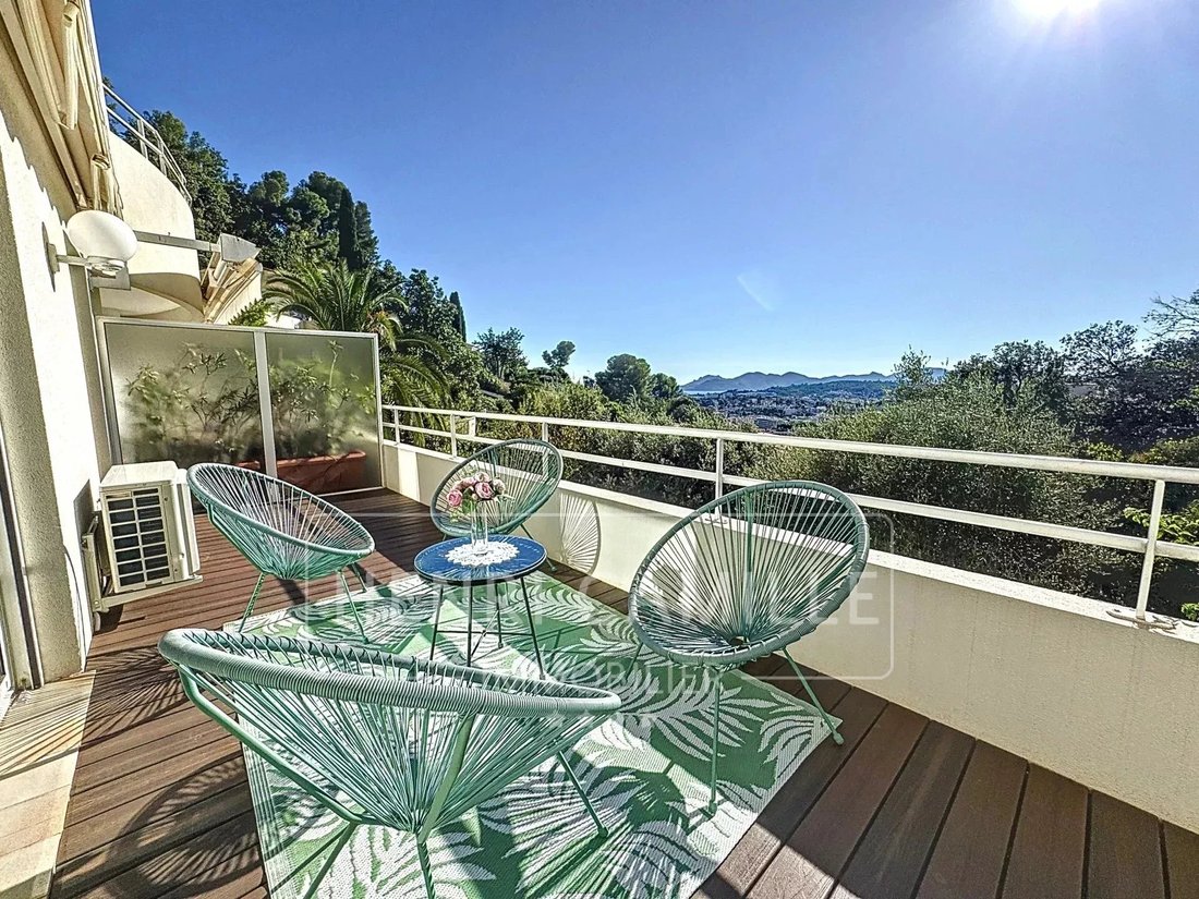 Apartment in Vieux Cannet, Le Cannet, France 2 - 16981435