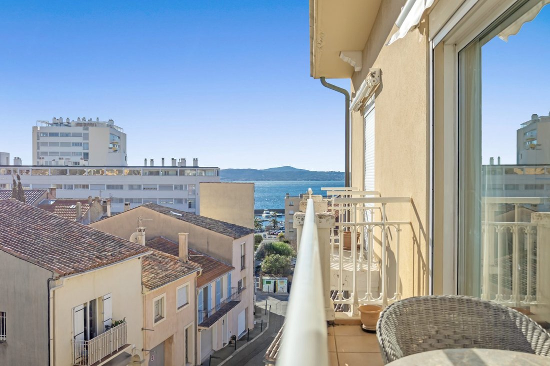 Apartment in Ville-Les Saquedes-Le Bouillonnet, Sainte-Maxime, France 2 - 16985083