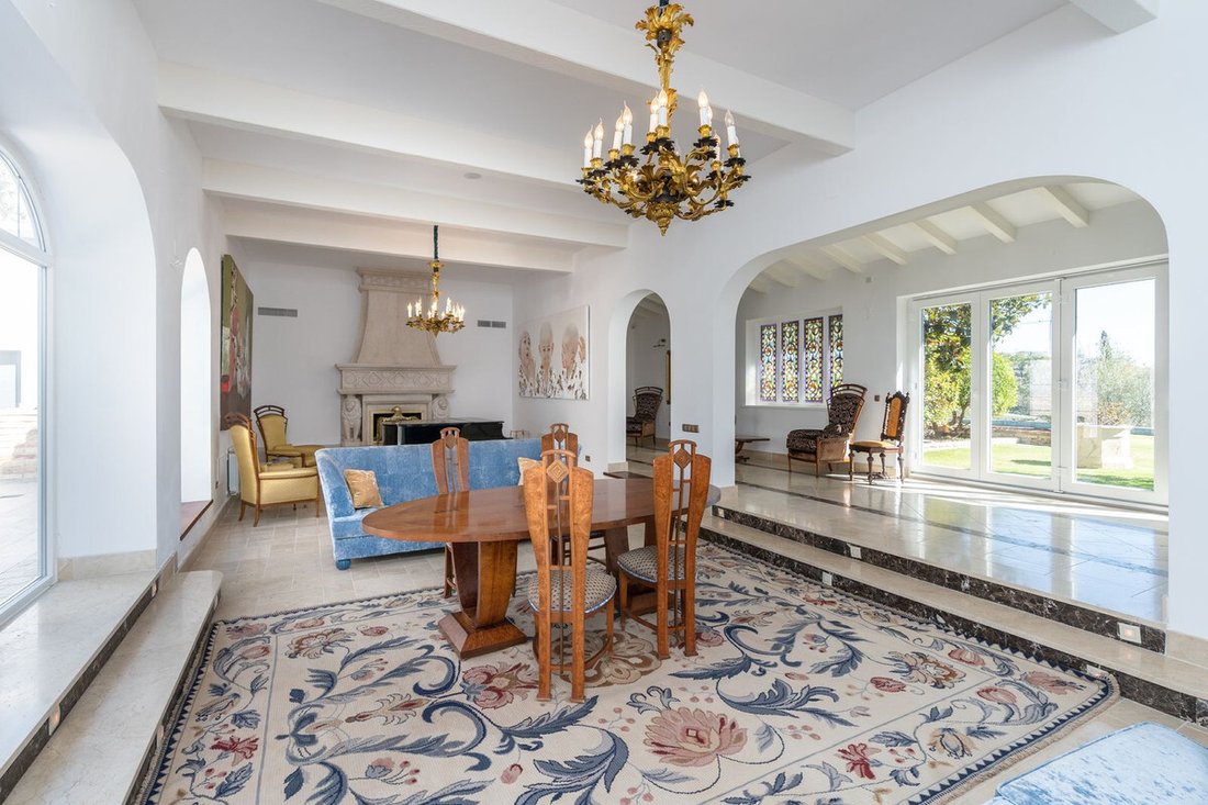Villa in Benahavis, Andalusia, Spain 3 - 16985812