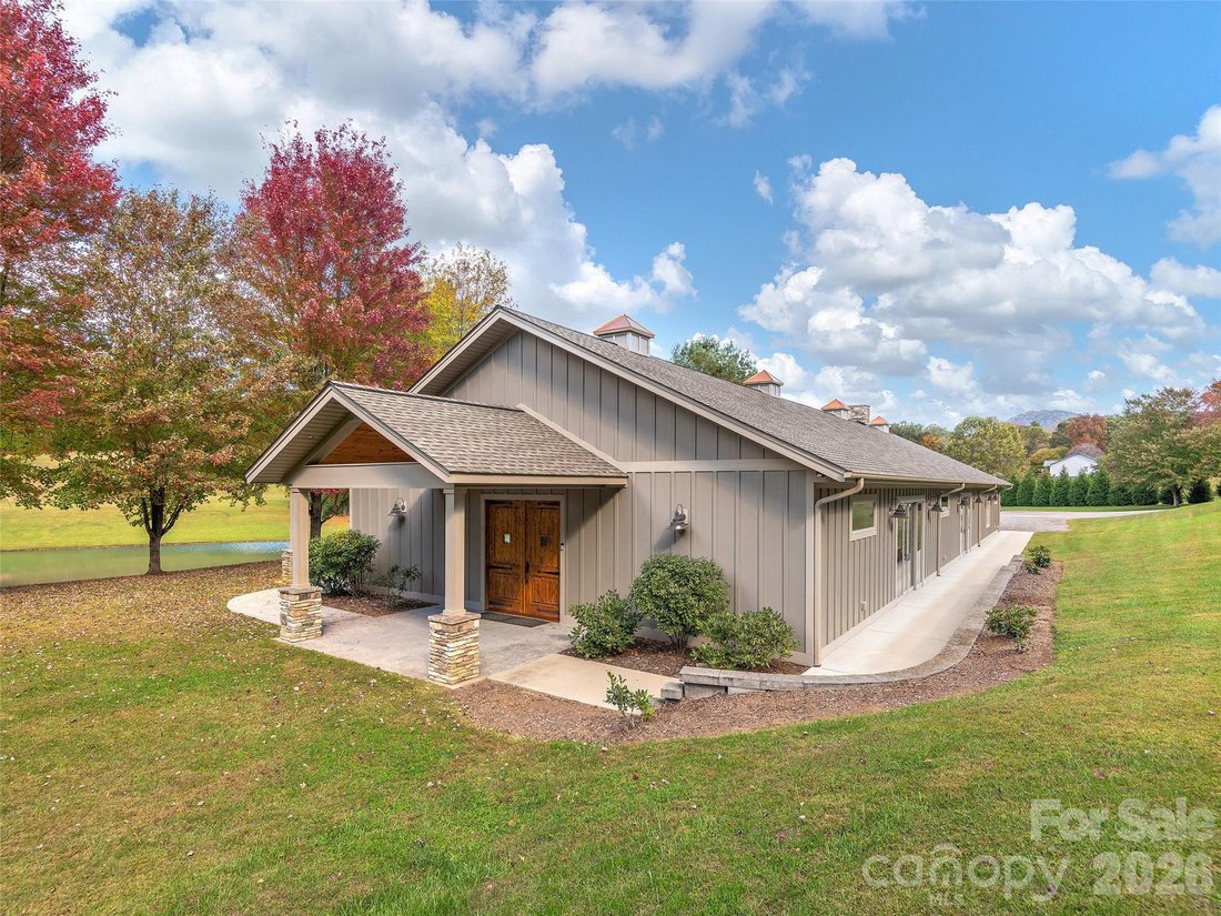 House in Canton, North Carolina, United States 3 - 16817041