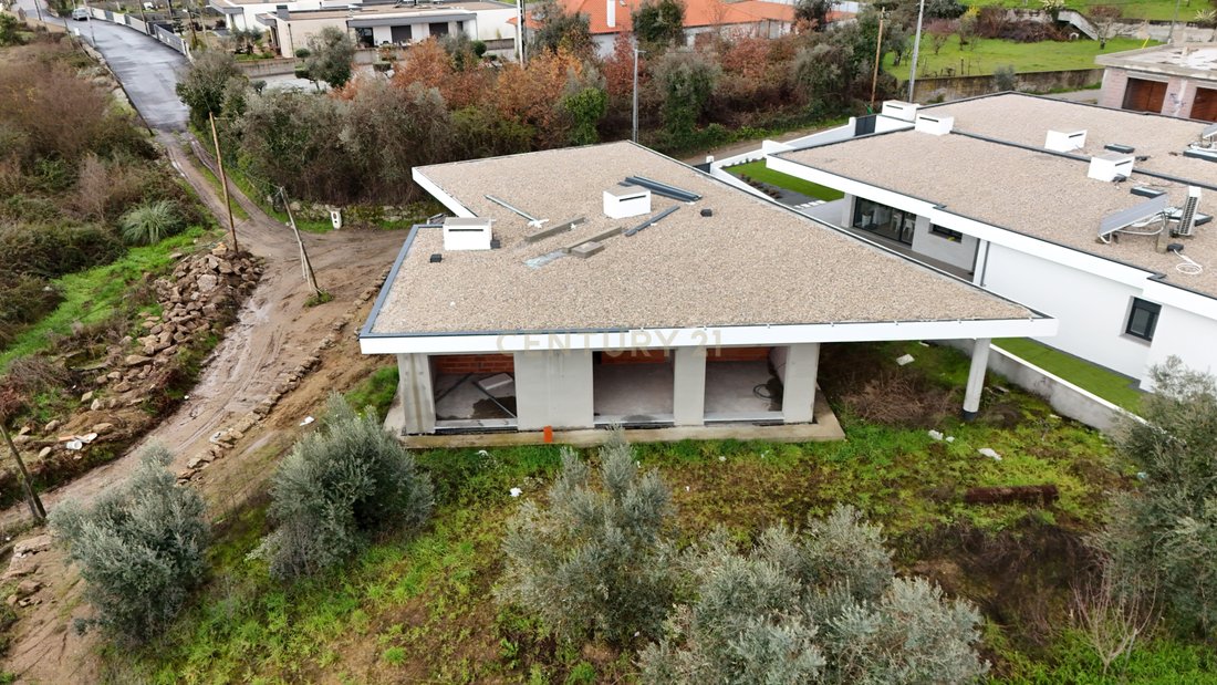 Villa in Fail e Vila Cha de Sa, Viseu District, Portugal 5 - 16983638
