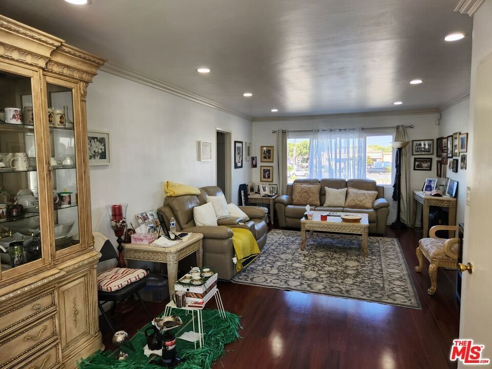Inglewood, California, United States 3 - 16985424